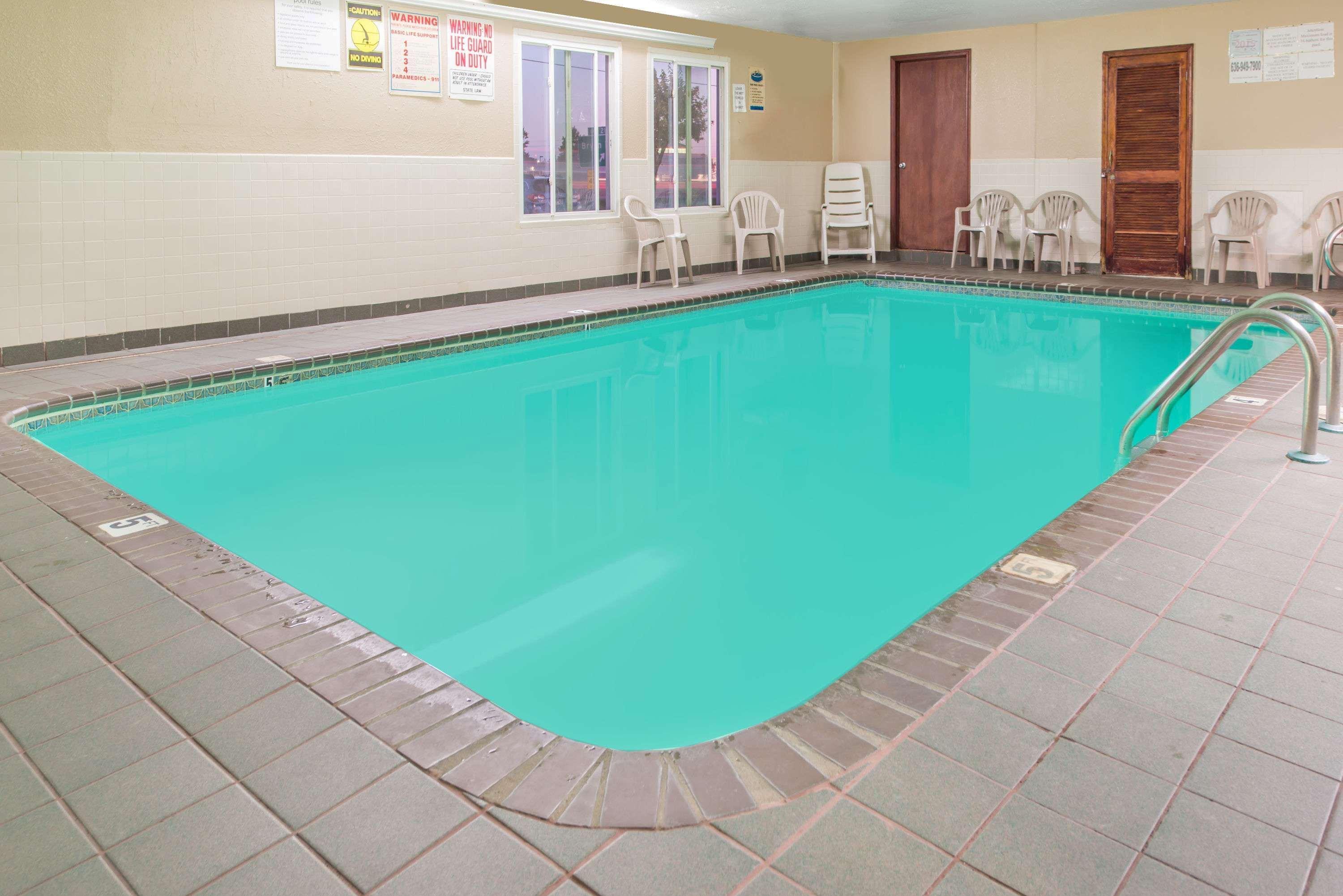 Super 8 By Wyndham O'Fallon Mo/St. Louis Area Εξωτερικό φωτογραφία
